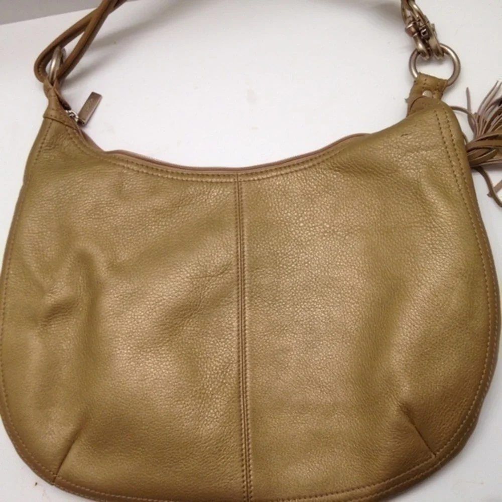 Hobo international gold hobo shoulder bag